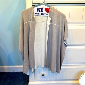 Grey and white poncho - cashmere blend